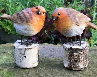 SET OF 2 Robins on Logs, realistic bark effect, great indoor or outdoor garden ornaments or grave decoration