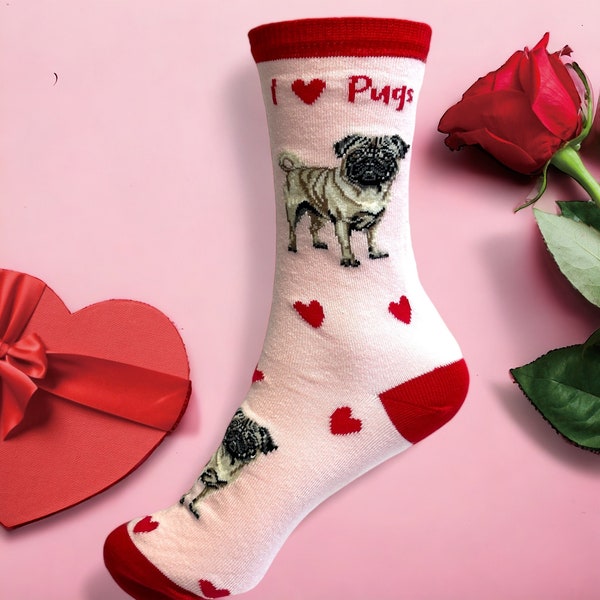 Pug 'Love Dogs' socks pink with hearts design, one size, quality cotton mix, great novelty dog lover gift