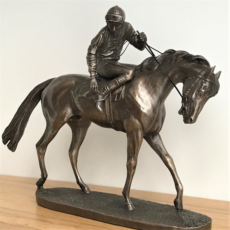 Bronze 'On Parade' race horse and jockey figurine by David Geenty in Cold Cast Bronze, gift boxed image 2