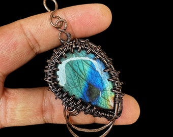 Awesome Labradorite Gemstone Pendant Copper Wire Wrapped. Pendant Copper Jewelry, Handmade Pendant Gift For Her. Jewelry Gift For Her