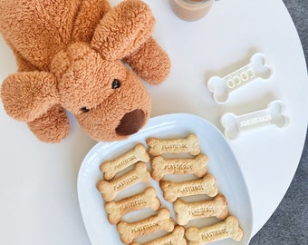 Personalised Dog Cookie Cutters Set with Your Dog Name – Bone&Paw Shaped – Gift