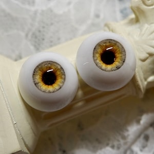 Delicate shiny BJD doll eyes, glass like custom resin realistic handmade 3D pupils iris eyes, 6 8 10 12 14 16 18 mm new style mix color