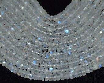 Perles facettées en pierre de lune arc-en-ciel : rondelle blanche naturelle, brin de 33 cm (13 po.)