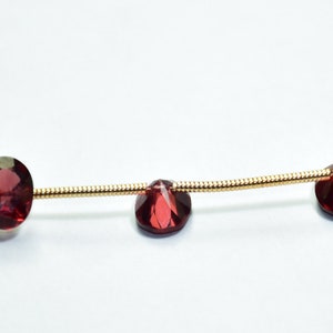 Natural Top Quality Mozambique Garnet Oval Faceted Gemstone Beads Strand 6 × 8 mm Peice - 10