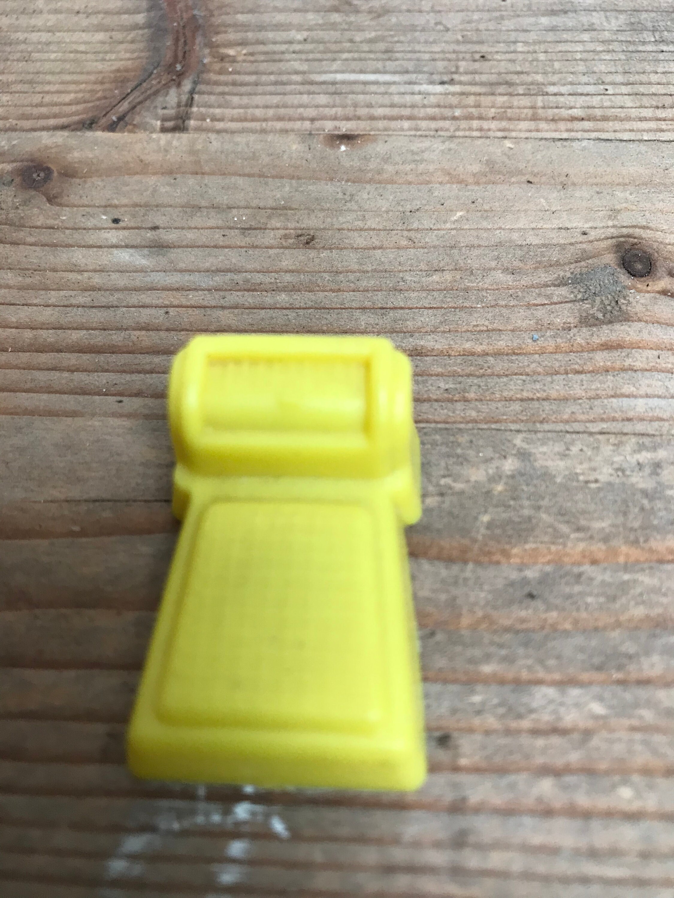 Vintage Dolls House Bathroom  Scales,plastic,yellow,retro,weight,display,collectible,collection,toy,dolls,clockroom,decoration,  Ornament - Etsy Canada