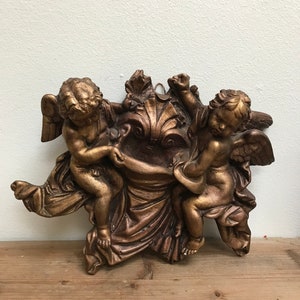 Vintage cherub wall pocket,vase,wall decoration,hanging,decoration,display,collectible,collection,wings,art deco,patina,hook,plaster,rare,