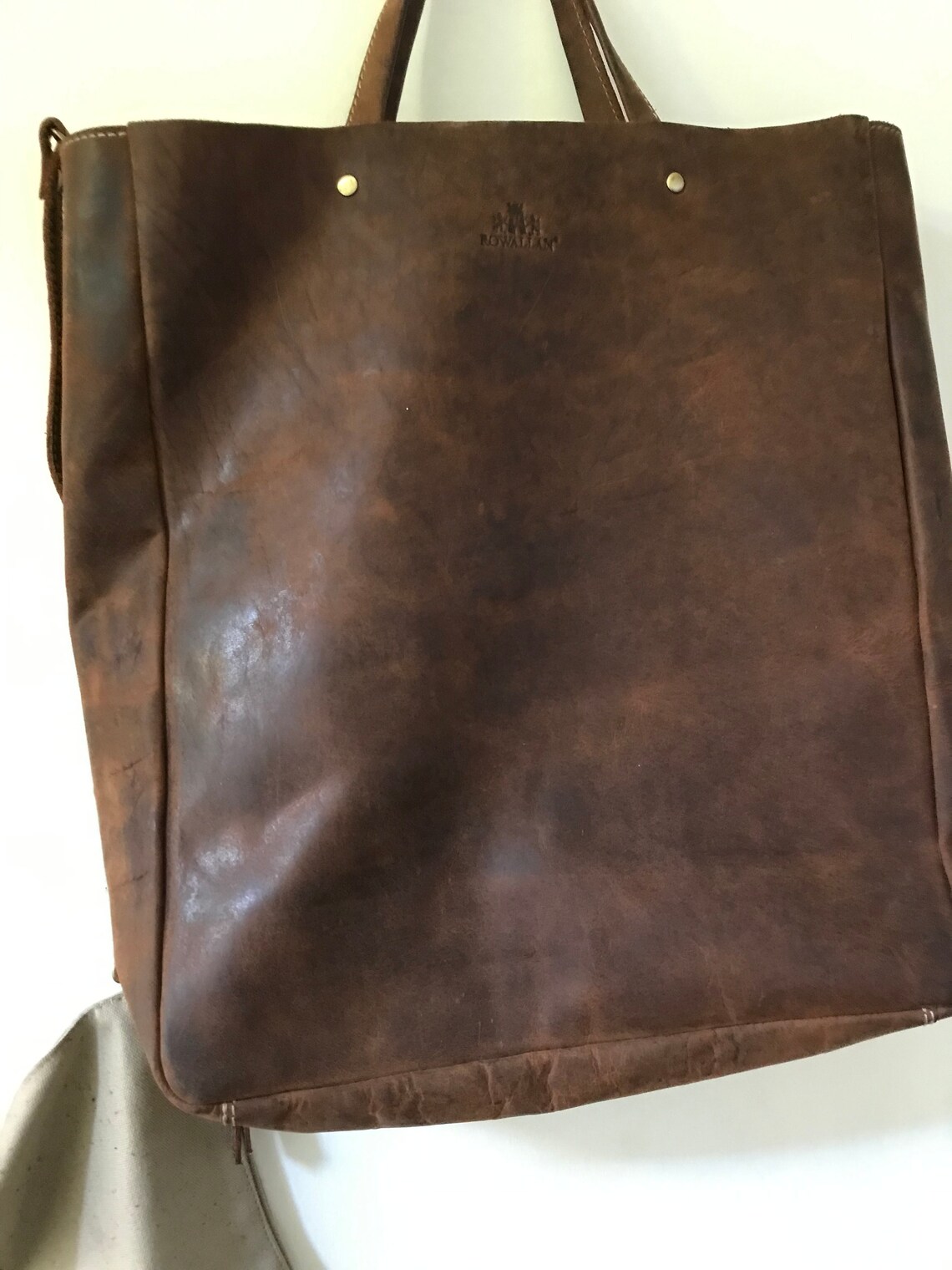 Rowallen leather tote laptop bag,brown,shoulder,hand strap,internal purse,buffalo,shopping,office,classic,crossbody,rustic,handbag,unisex,, foto 2 di 5