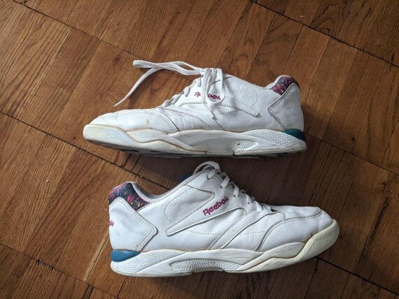 Vintage 80s 90s Womens REEBOK Aerobics White Sneak