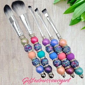 LAST CHANCE  Pastel Mermaid Print Makeup Brush Set // 5 Piece // Beaded Makeup Brushes //Makeup Brush Gift Set // Ready to Ship L171