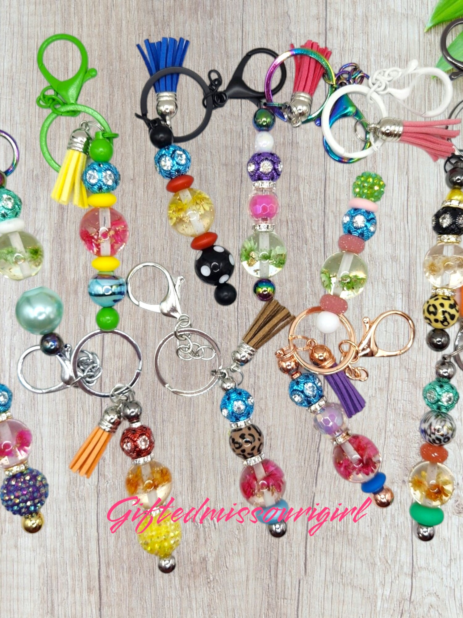 beads♡key chain LAST CHANCE Dried Flower Beaded Key Chain // Many Color