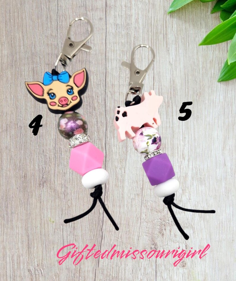 Pig Beaded Keychain // Many Options // Ready to Ship 11/24 - Etsy