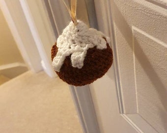 Crochet Christmas Pudding Bauble, PDF Pattern, Amigurumi bauble, Festive, Stocking Filler, Decoration, Easy, Basic Pattern