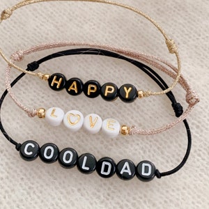 Bracciale con perline alfabeto personalizzato Bracciale con nome Bracciale personalizzabile Bracciale con lettera personalizzata Bracciale con cordino Mantra immagine 1