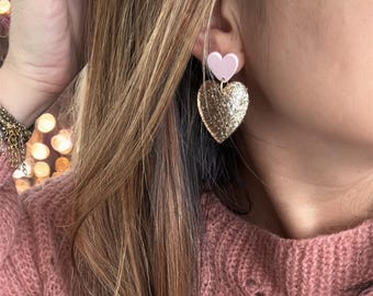 Gold glitter heart and black acetate heart earrings - Elegant and modern jewelry - Trendy acetate and resin jewelry