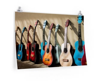 Póster de guitarras acústicas de colores