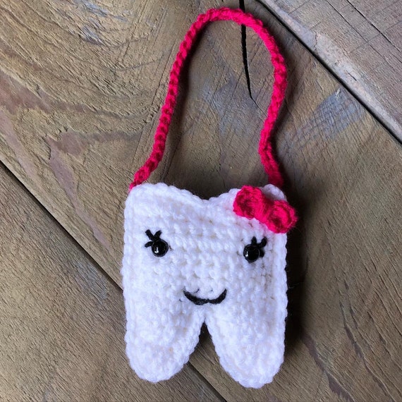 Beautiful cute Tooth Fairy with pillow and pocket KNITTING PATTERN 