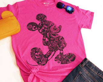 Tattoo Mickey Disney inspired t-shirt, Glittered Mickey old school traditional tattoo style, Pink and Black