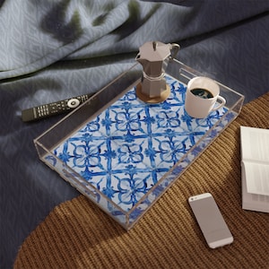 Capri Italy Majolica Tile, Blue and White Tile Serving Tray, Entertaining Tray, Acrylic Tray