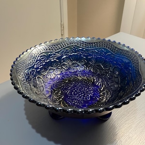 Antique Fenton marigold carnival glass 3 footed bowl.