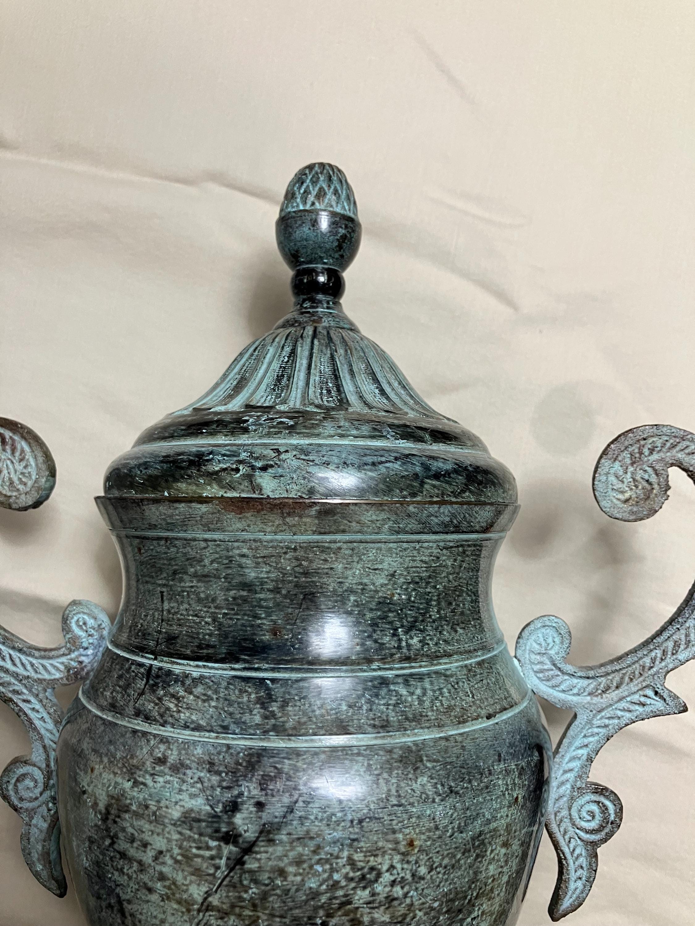 インド製のヴィンテージ金属緑青壷 - Etsy 日本