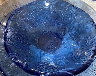 Vtg IVV Italy 3 Pc Light Blue Textured Rose Floral Glass Dinner