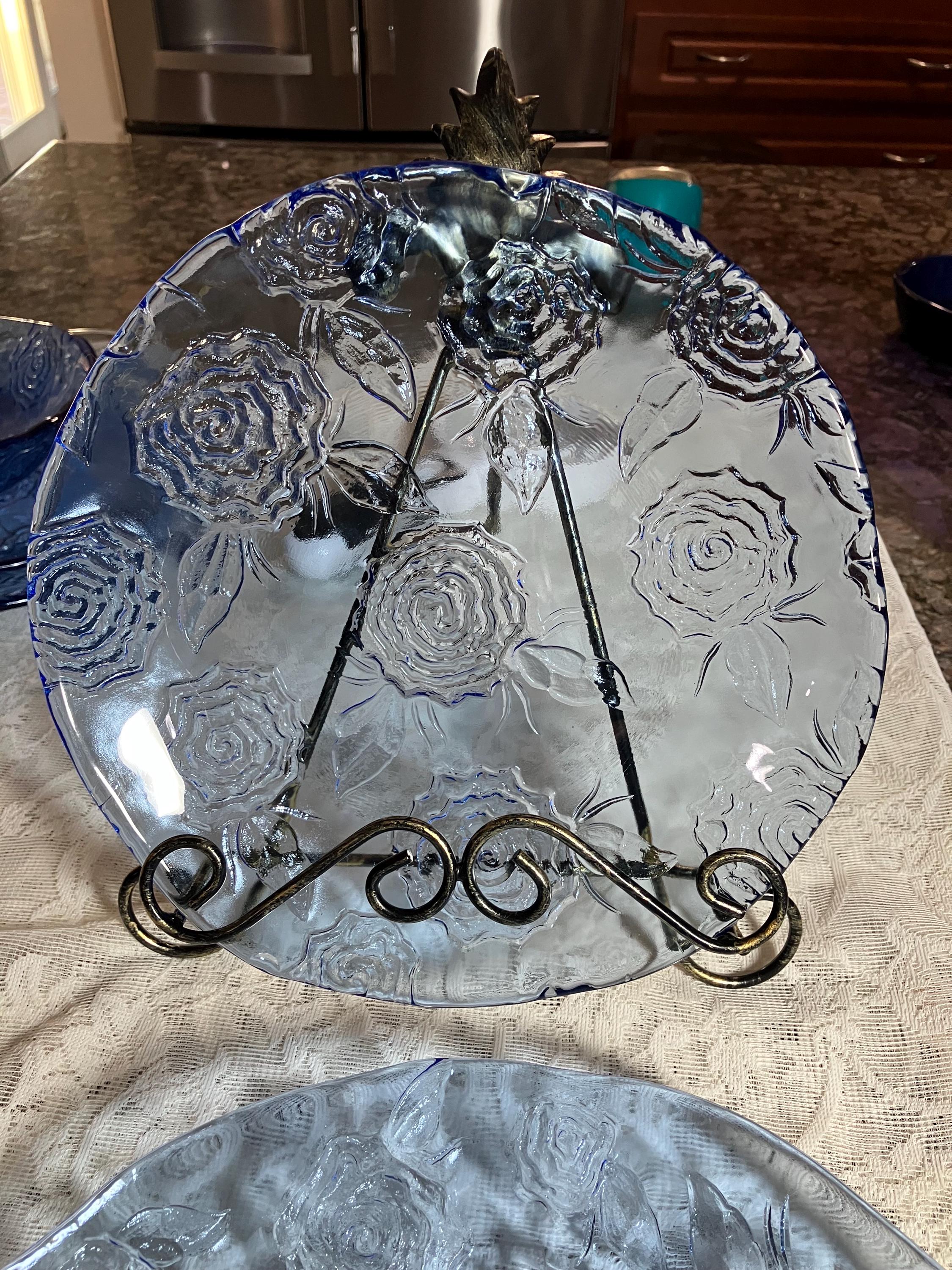 Vtg IVV Italy 3 Pc Light Blue Textured Rose Floral Glass Dinner