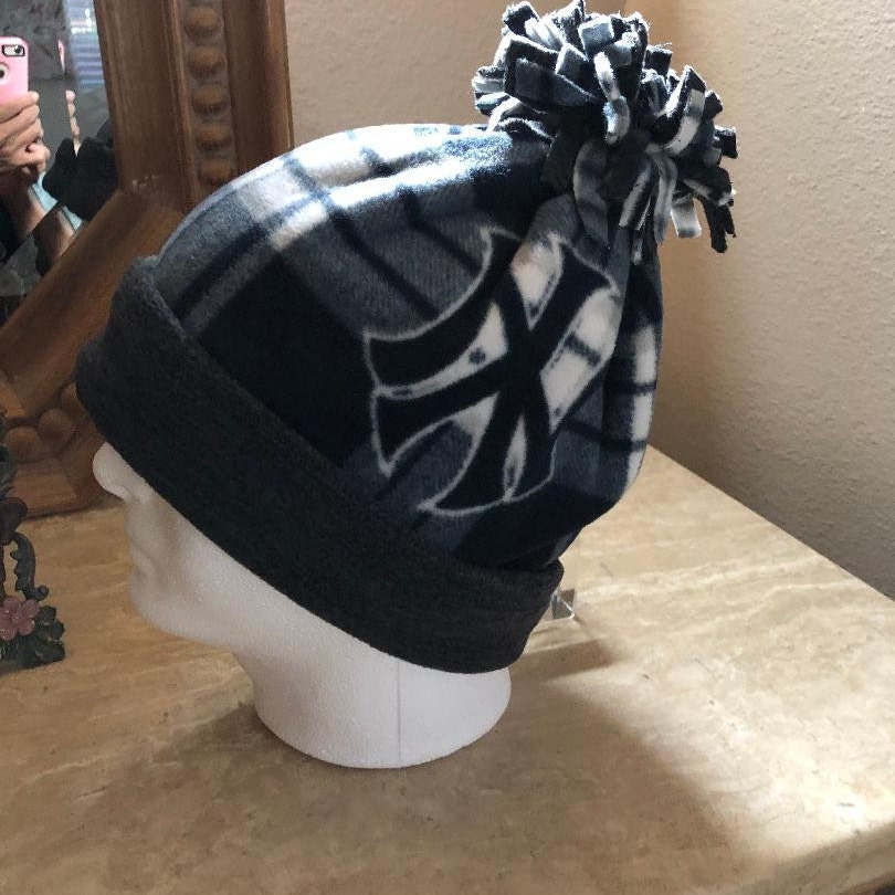 nyy beanie