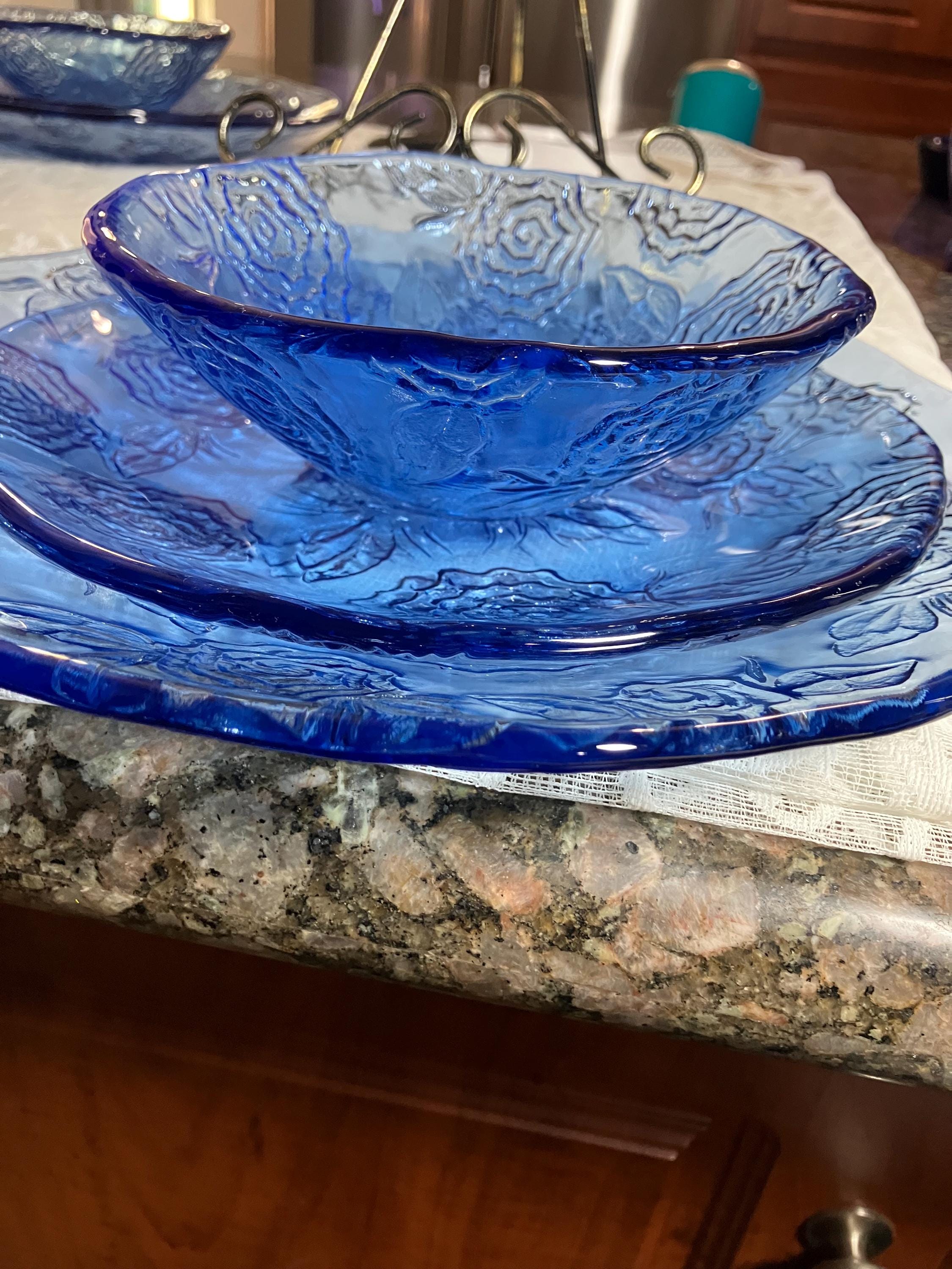 Vtg IVV Italy 3 Pc Light Blue Textured Rose Floral Glass Dinner