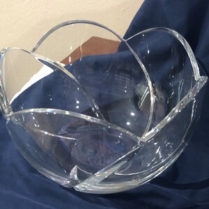 Mikasa Cashet Crystal bowl