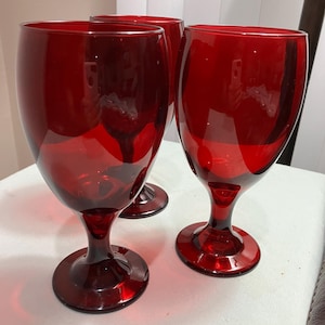 Vtg Ruby red water goblets.  Set of 3