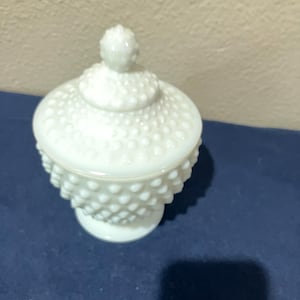 Vtg Fenton white milk glass round candy dish with lid