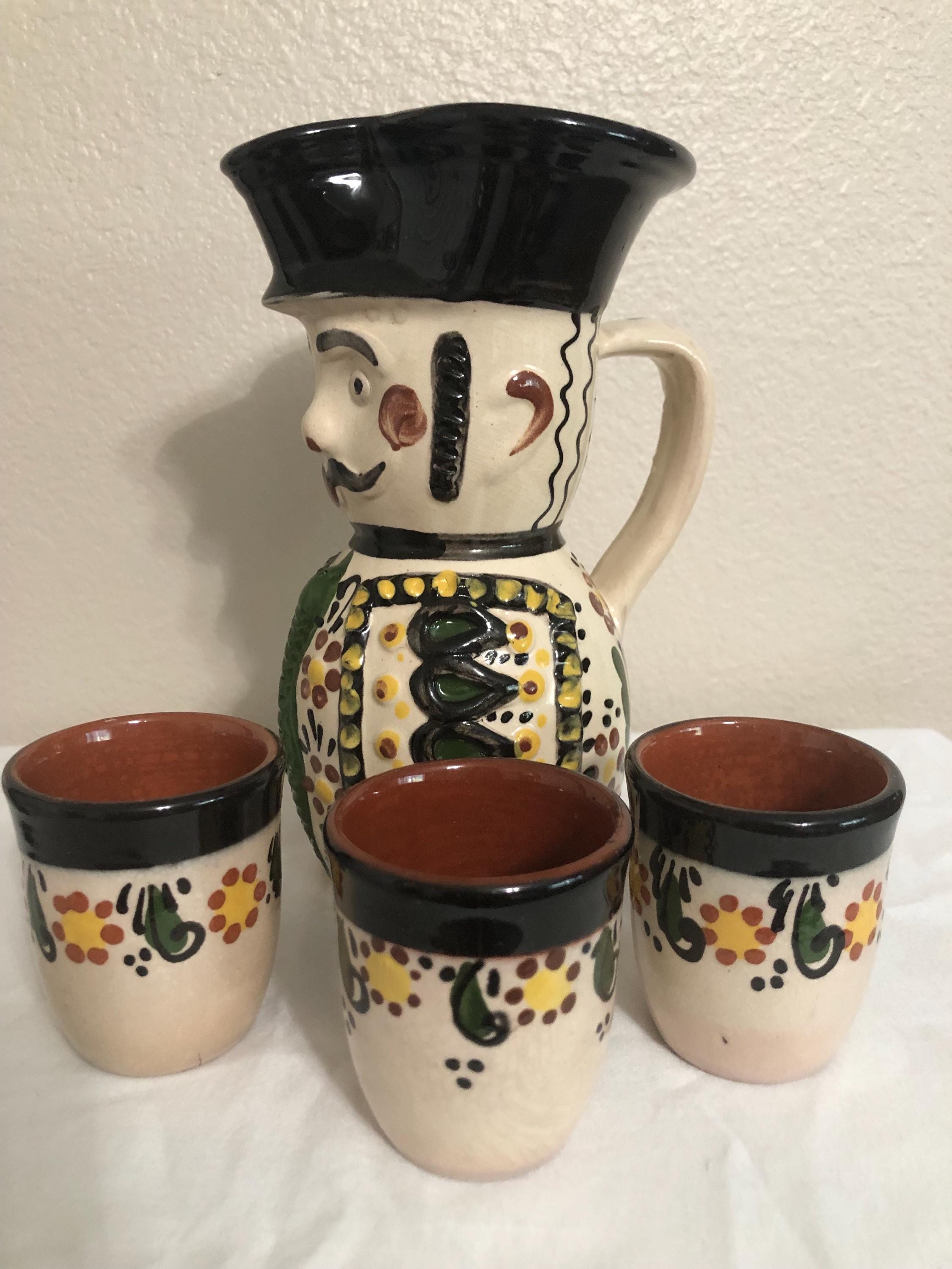ミスカ ハンガリー民芸陶器ワインピッチャーとワインカップ 3 個