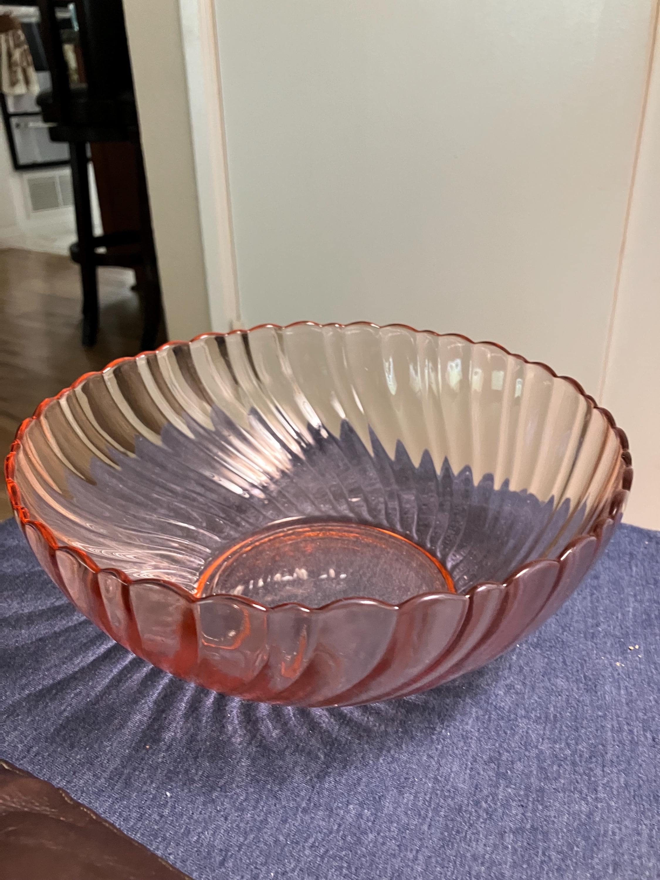 Vtg Arcoroc France Rosalina Pink Swirl Serving Bowl - Etsy