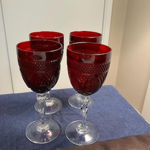 Vtg Cristal D’ Arques Antique Ruby red water/wine goblets.  Set of 4