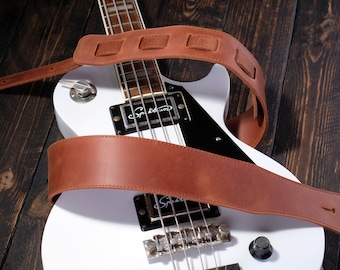 Regalo di San Valentino personalizzato per lui, tracolla per chitarra in pelle regolabile personalizzata con incisione, accessori per basso e chitarra elettrica