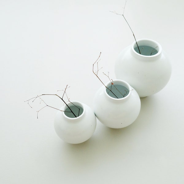 Korean Traditionl Baekja Moon Vase: Handmade Ceramic Vase, White Porcelain Vase, Home Decor Vase, Handmade Pottery, Housewarming Gift