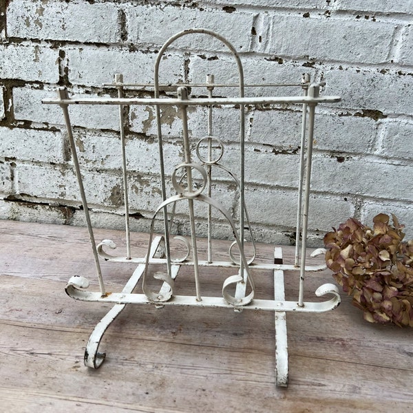 Vintage White Metal Magazine Rack, Paper Rack, Farmhouse Decor