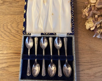 Set of Vintage Silver Plated Tea Spoons, Vintage Home, Vintage Tableware