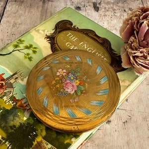 Vintage Powder Compact, Vintage Make Up, Cosmetics