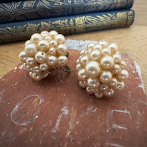 Vintage Pearl Screw On Earrings, Vintage Costume Jewellery