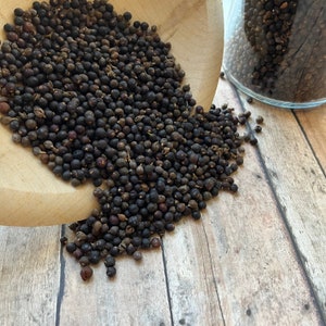 Juniper Berries | foraged berries | wildcraft materials | natural berries | apothecary