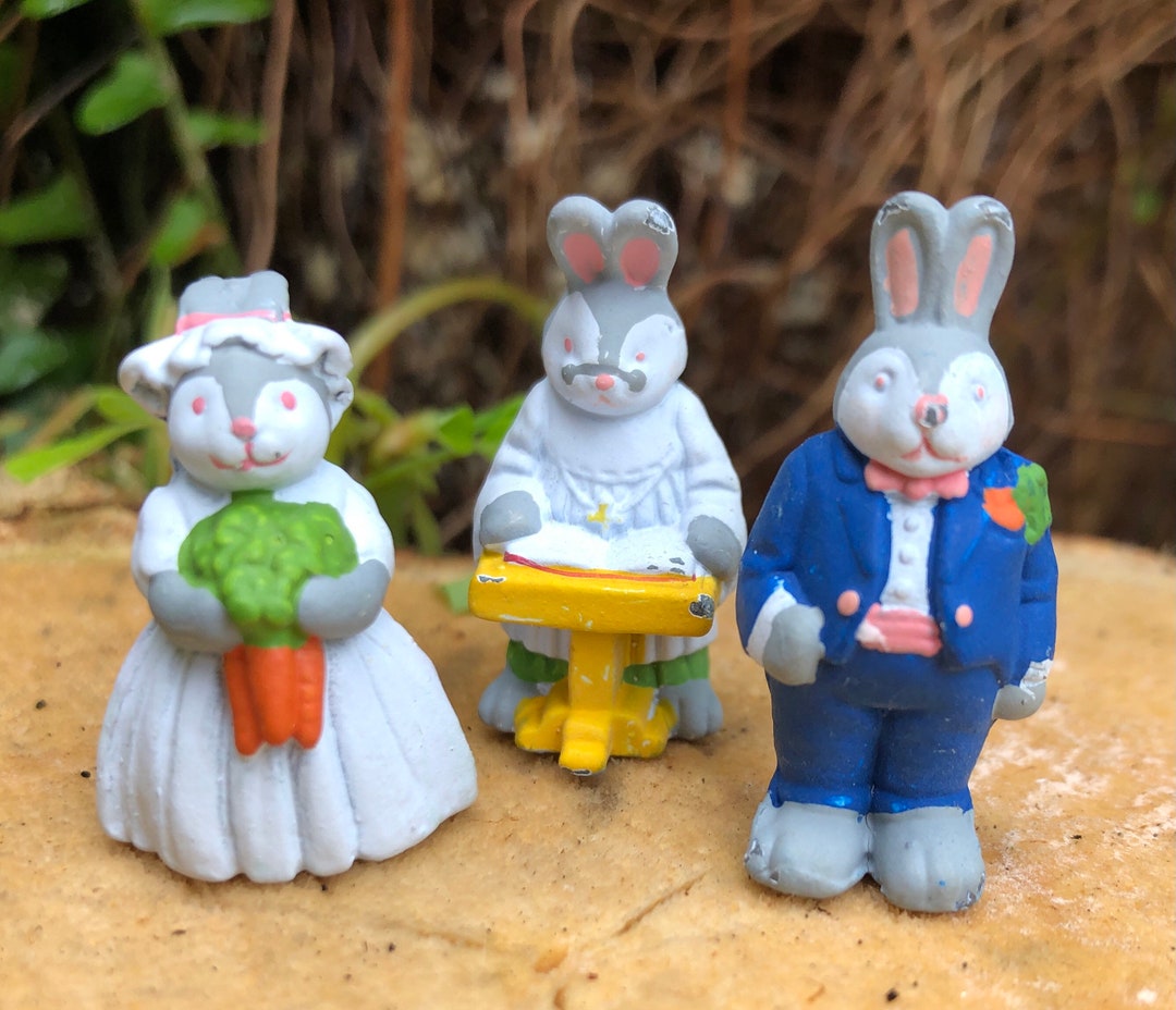 Mr. and Mrs. Bunny Rabbit and Their Priest Minister Pastor - Etsy