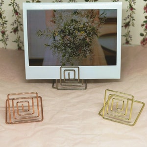 Multimodal Square Photo Stand // Home Decor.