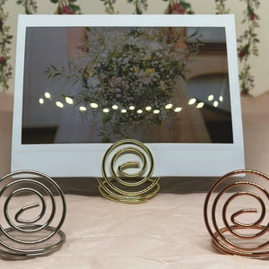 Spiral Multimodal Photo Stand // Home Decor.