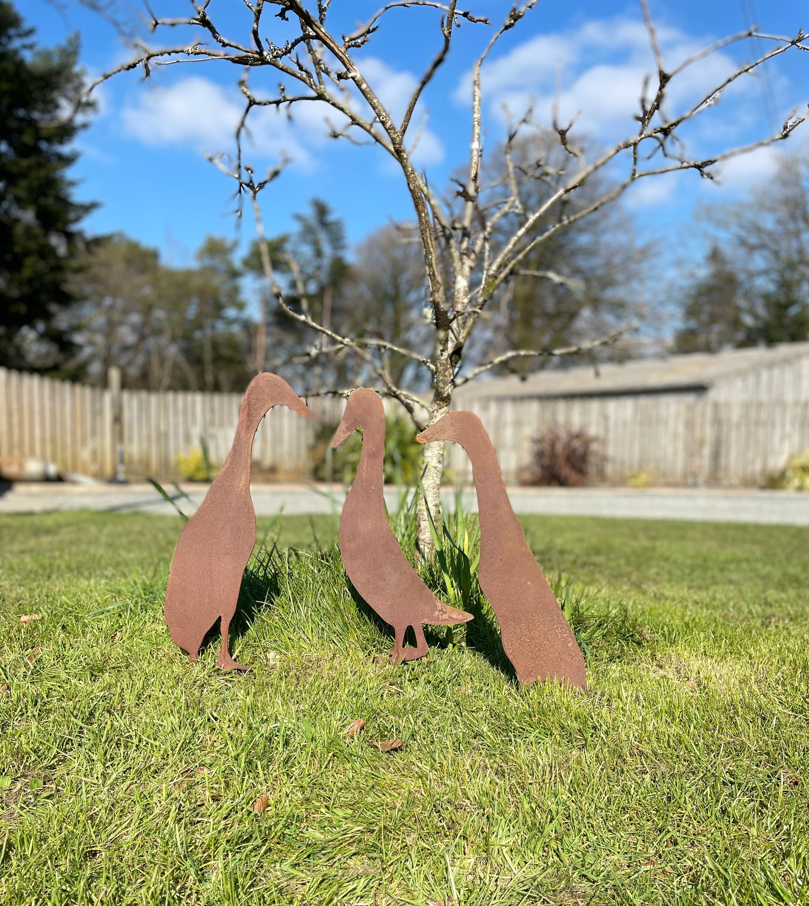 Rustic garden runner ducks ducks metal art garden art Etsy Nederland