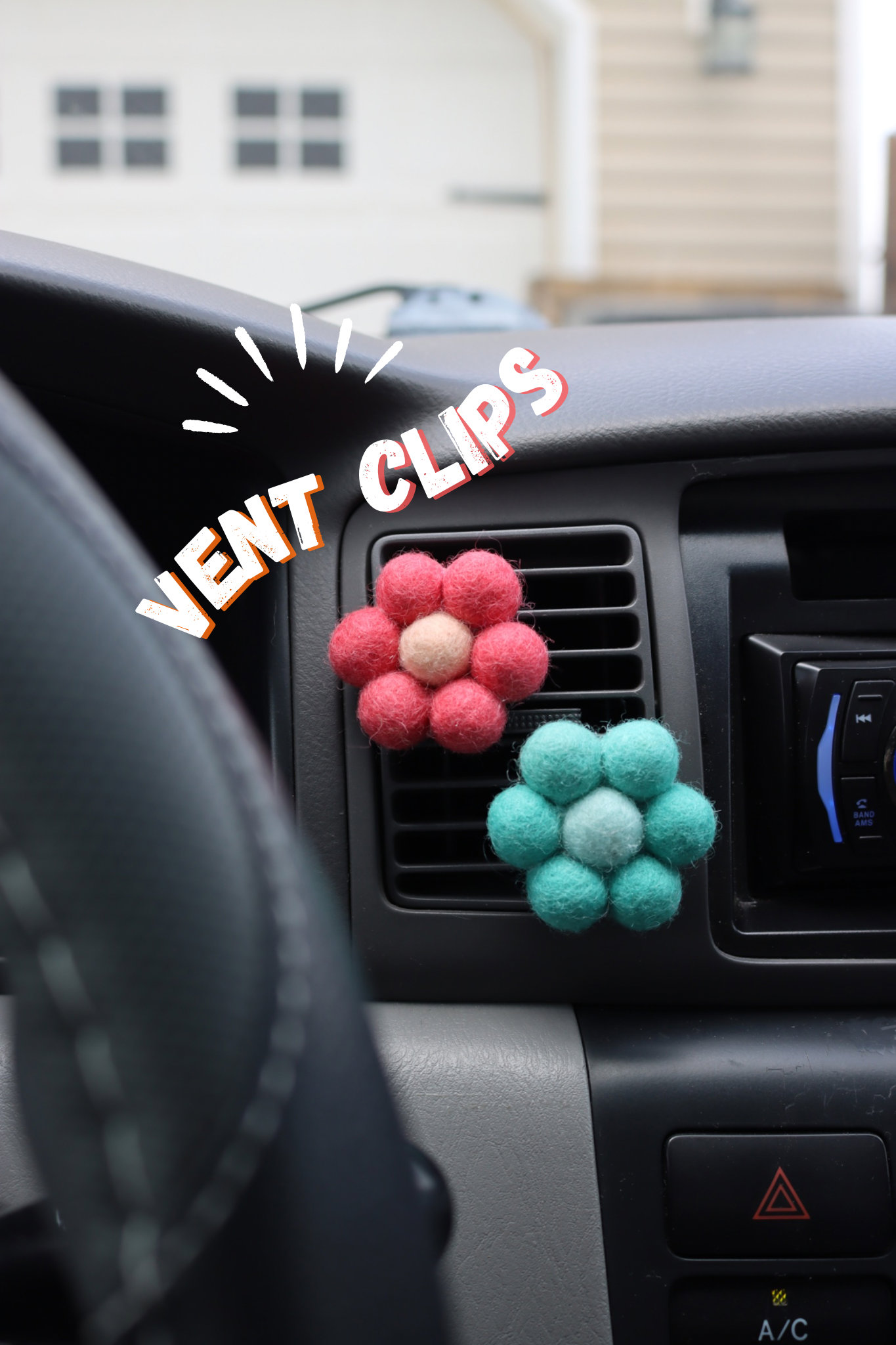  4PCS Car Diffuser Vent Clips, 30mm Essential Oil Car Diffuser  Aromatherapy Diffuser Car Vent Clips with 40 Felt Pads, Car Oil Diffusers  Gift Set for Women/Men, Christmas, Valentine's Day, Birthday 