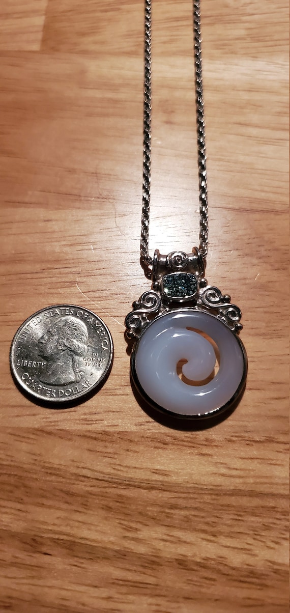 Sajen silver chalcedony pendant - image 4