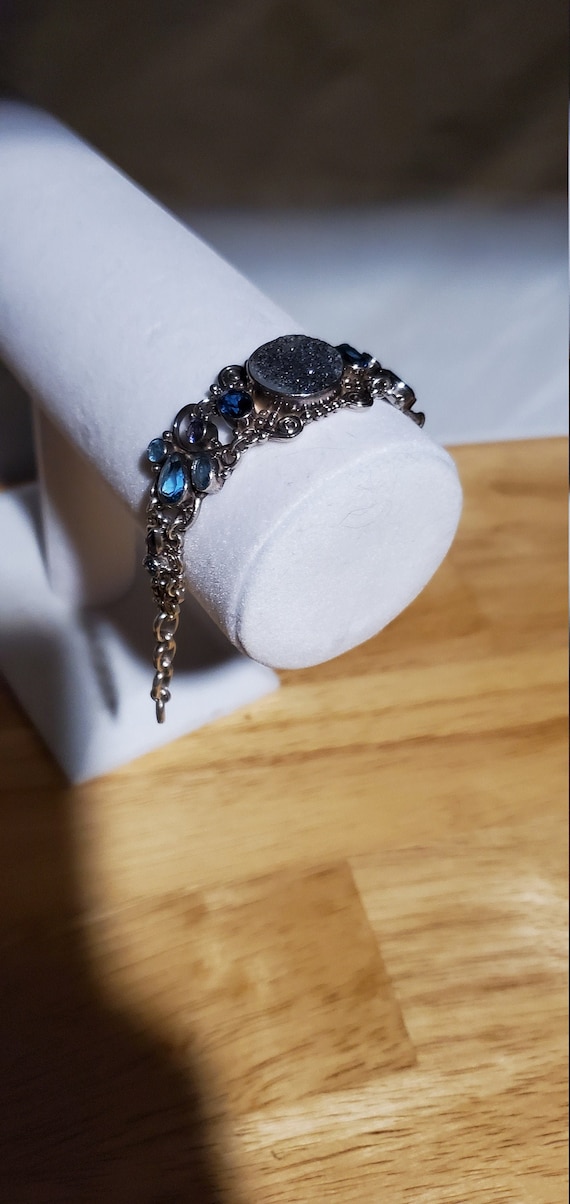 Offerings blue gemstone bracelet - image 1