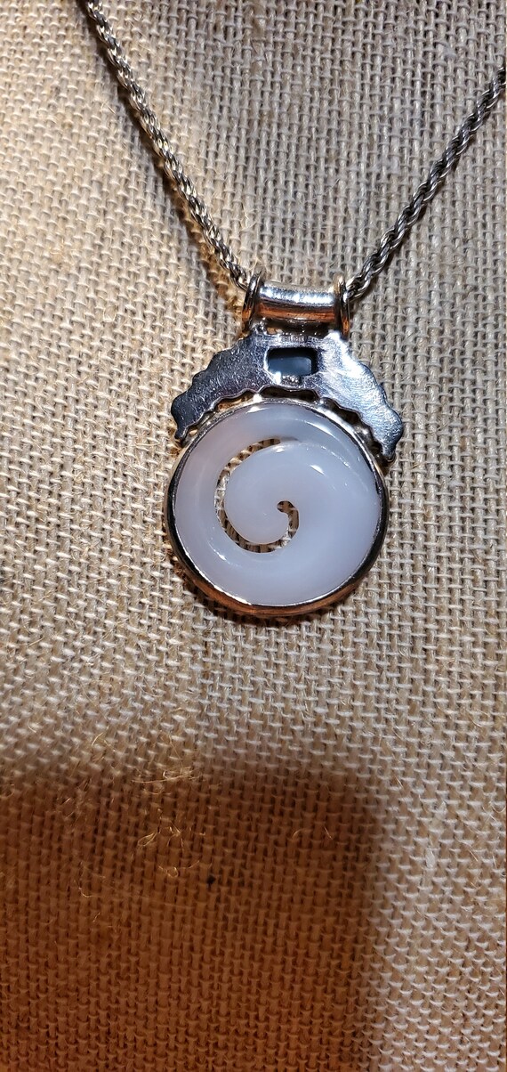 Sajen silver chalcedony pendant - image 3