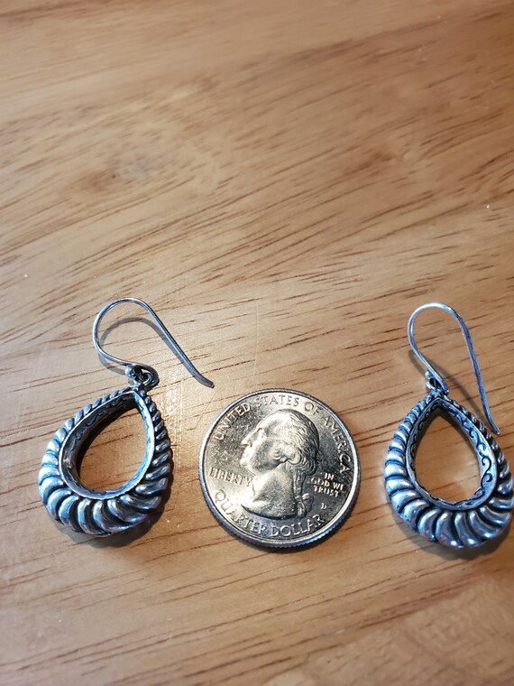 Silver Shrimp design dangle earrings - image 3